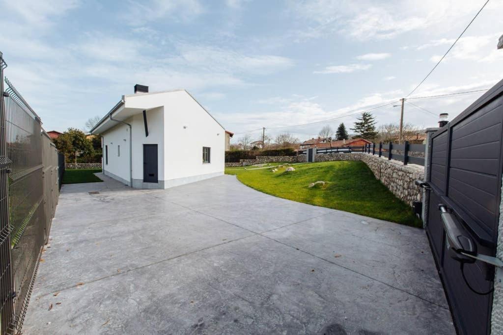 La Llosina Vivienda Vacacional Alquiler Integro Llanes Dış mekan fotoğraf